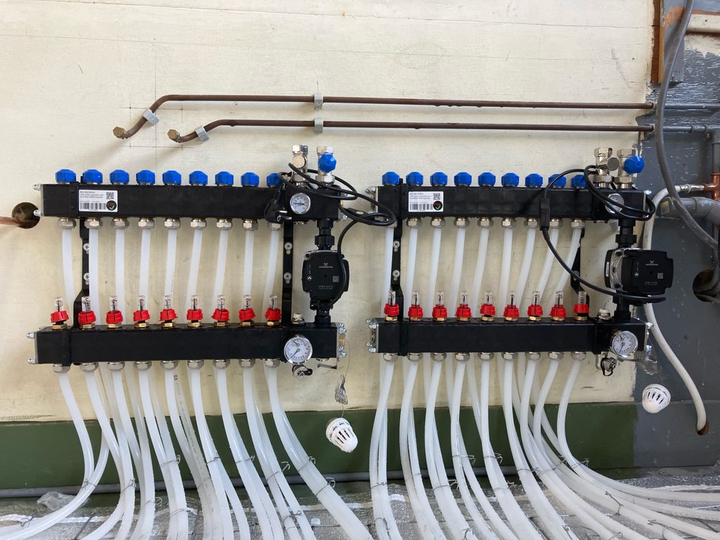 vloerverwarming gebonden op netten aansluiting